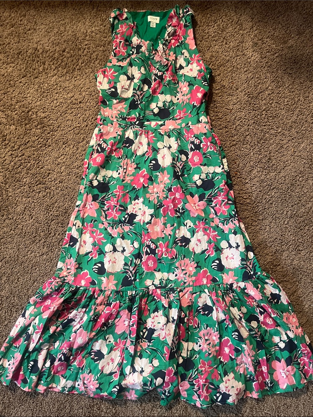 j crew green and white dress J. Floral Ruffled Maxi with Pink & Blooms With Pockets white-collar-cuff